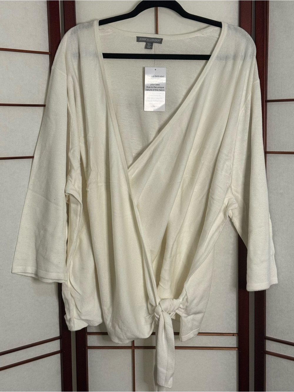 Jessica London Cream Sweater 10% cashmere